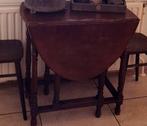 Donker eiken hangoor tafel., Ophalen