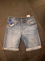 Splinternieuwe korte broek van Jack & Jones, Blauw, Nieuw, W32 (confectie 46) of kleiner, Ophalen of Verzenden