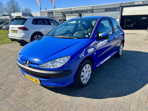 Peugeot 206 1.1 Pop' Art - Weinig Km - Zeer Netjes, Auto's, Peugeot, ABS, Airbags, Radio, Startonderbreker, Benzine, Euro 3, C