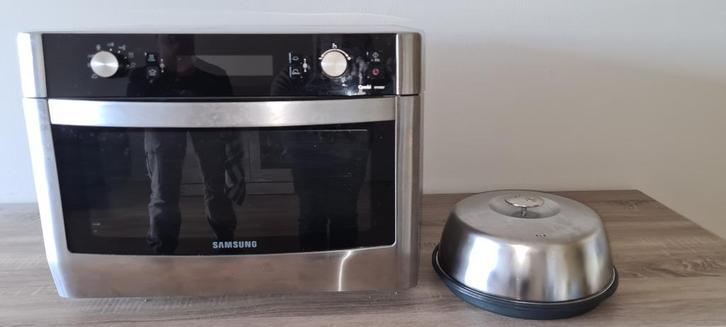 Combimagnetron  Samsung CP1370EST, Witgoed en Apparatuur, Magnetrons, Zo goed als nieuw, Vrijstaand, Combimagnetron, 45 tot 60 cm