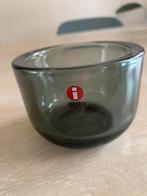 Iittala theelicht valkea antraciet zgst, Huis en Inrichting, Woonaccessoires | Kandelaars en Kaarsen, Verzenden