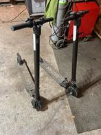 Electriche Stepjes 2 stuks, Fietsen en Brommers, Ophalen of Verzenden, Zo goed als nieuw, Elektrische step (E-scooter)