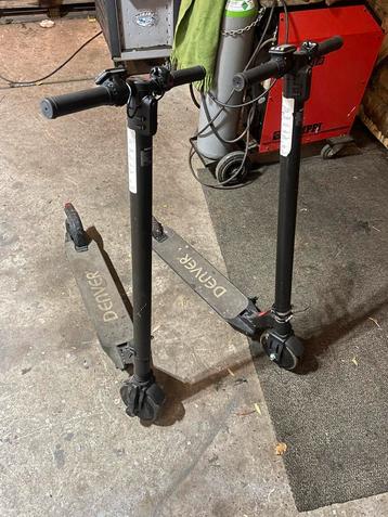 Electriche Stepjes 2 stuks beschikbaar voor biedingen