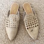 Prachtige Zilver Leren Toral Instappers s19 (Maat 37) € 40,-, Kleding | Dames, Schoenen, Overige kleuren, Instappers, Ophalen of Verzenden