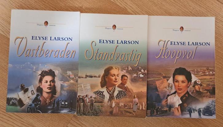 Elyse Larson - Dappere Vrouwen Trilogie, Boeken, Romans, Gelezen, Nederland, Ophalen of Verzenden