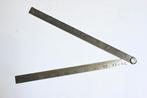 1945 J.Rabone & sons 2ft ruler 24 inches engeland duimstok, Ophalen of Verzenden, Landmacht, Engeland, Overige typen
