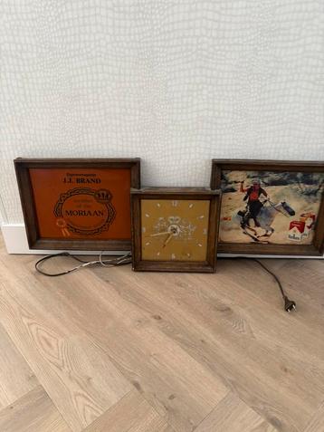 Vintage Marlboro klok beschikbaar voor biedingen