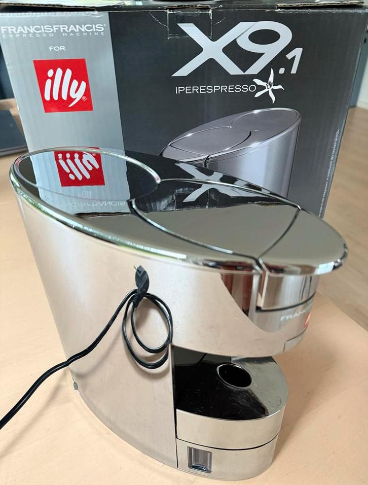 Illy FrancisFrancis X9.1 iperespresso - Gebruikt, Witgoed en Apparatuur, Koffiezetapparaten, Gebruikt, Koffiepads en cups, Espresso apparaat