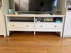 Ikea Huaga white TV bench, Huis en Inrichting, Kasten | Televisiemeubels, Ophalen, 150 tot 200 cm, Zo goed als nieuw, White, modern