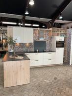 Complete showroomkeuken, Ophalen, Overige typen, Graniet of Steen, Crème