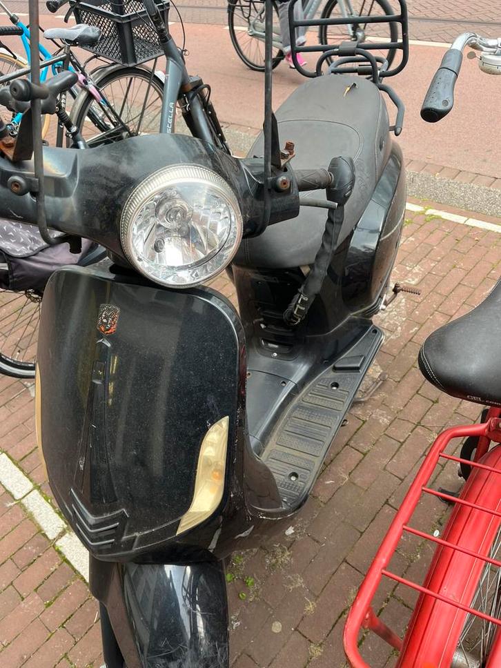 La souris snor fiets 25 km  2018, Fietsen en Brommers, Snorfietsen en Snorscooters, Gebruikt, Overige merken, Benzine, Ophalen of Verzenden