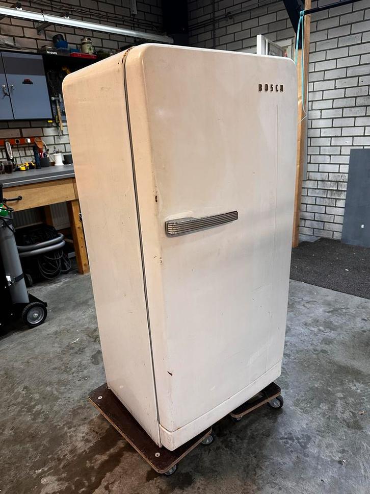 Vintage Bosch Koelkast - Jaren 50 Stijl, Witgoed en Apparatuur, Koelkasten en IJskasten, Gebruikt, Met vriesvak, 150 tot 200 liter