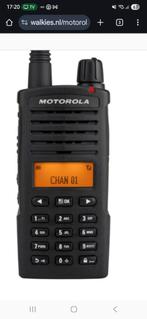 XT660d Set: 6 Portofoons, Oortjes, Laders & Koffer, Telecommunicatie, Portofoons en Walkie-talkies, Gebruikt, 5 tot 15 km, Ophalen of Verzenden