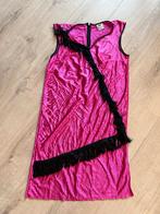 roze jurk met zwarte franjes m, Maat 38/40 (M), Carnaval, Ophalen of Verzenden, Zo goed als nieuw