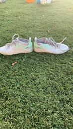 Gebruikte voetbalschoenen, Maat XS of kleiner, Ophalen of Verzenden, Zo goed als nieuw, Schoenen