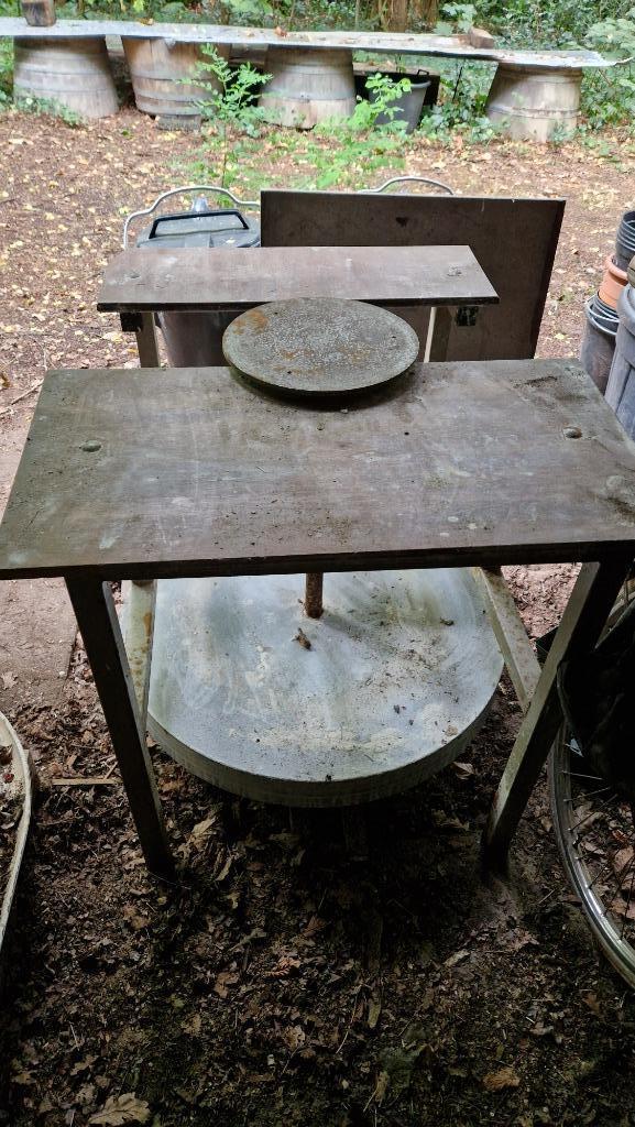 Pottenbakkersschijf, kleischijf voetbediening., Hobby en Vrije tijd, Pottenbakken, Gebruikt, Ophalen