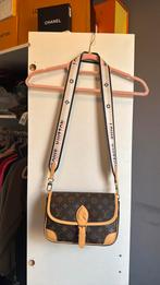 Tas, Sieraden, Tassen en Uiterlijk, Tassen | Damestassen, Ophalen of Verzenden, Zo goed als nieuw, Schoudertasje