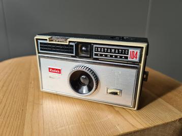 Kodak 104 istamatic camera