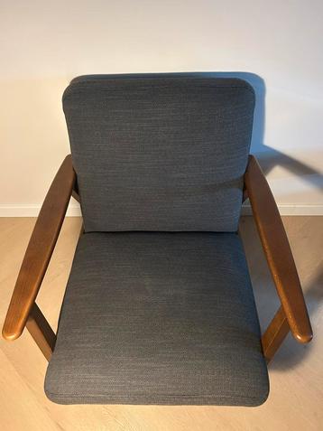 IKEA EKENÄSET beschikbaar voor biedingen
