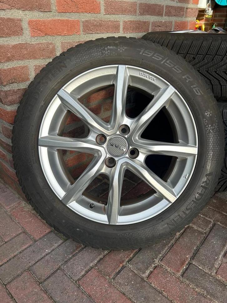 Winterbanden set, Auto-onderdelen, Banden en Velgen, Banden en Velgen, Winterbanden, 16 inch, 195 mm, Personenwagen, Gebruikt