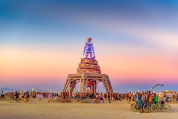 2 Kaartjes Burningman 2024 en Camperplaats Burning man