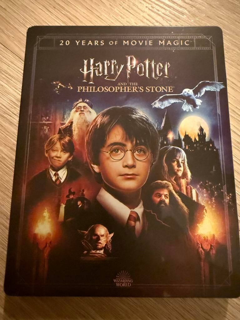 4K UHD Harry Potter 1 Steen der Wijzen + Magical Movie, Alle leeftijden, Boxset, Fantasy, Ophalen of Verzenden