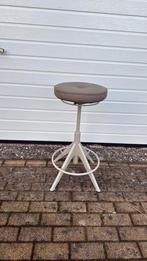 TROLLBERGET Zit-/stakruk, Grann beige, Huis en Inrichting, Ophalen, Zo goed als nieuw, Hout