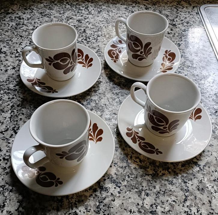 Vintage 1970 MZ Czechoslovakia Moritz Zdekauer 4 kop schotel, Antiek en Kunst, Antiek | Servies los, Ophalen of Verzenden