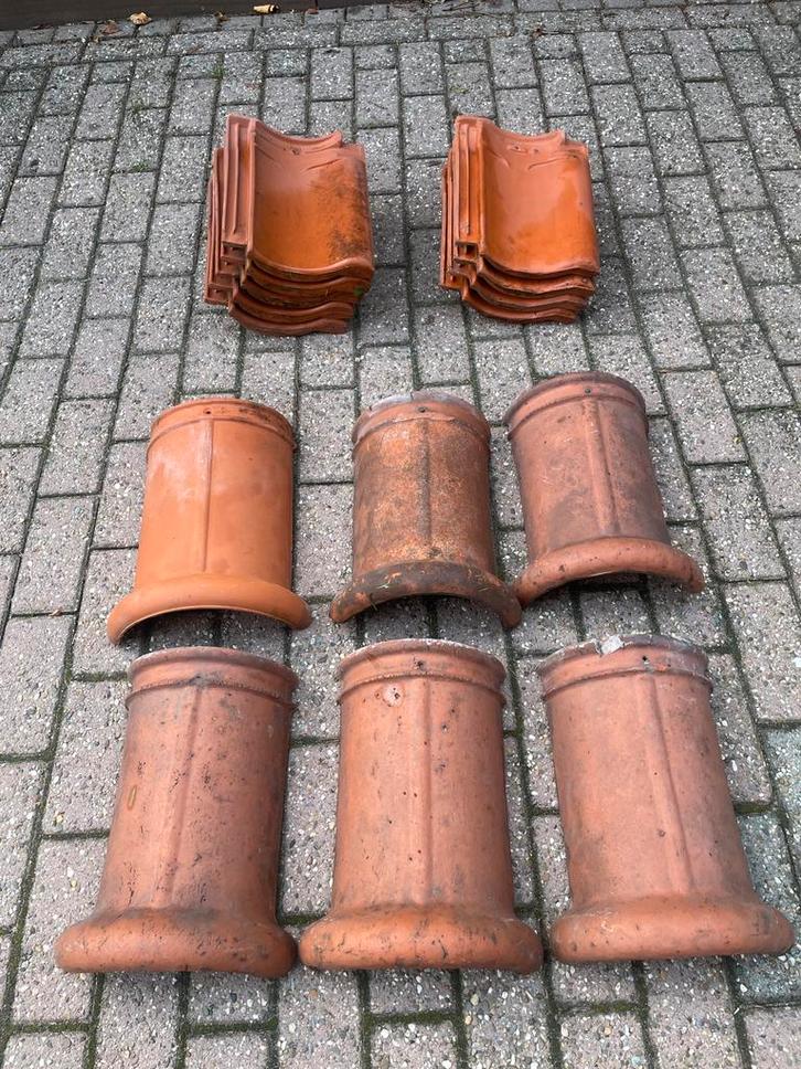 6 rode nokvorsten, nokpannen rood plus 9x VH, Doe-het-zelf en Verbouw, Dakpannen en Dakbedekking, Gebruikt, Dakpannen, Steen of Klei