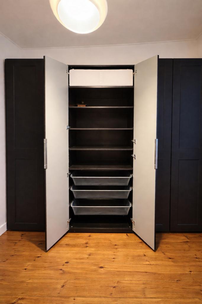 één IKEA PAX kast met spiegeldeuren, Huis en Inrichting, Kasten | Kledingkasten, Gebruikt, 200 cm of meer, 50 tot 100 cm, 50 tot 75 cm