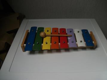 Grote xylofoon New Classic Toys beschikbaar voor biedingen