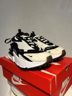 ALS NIEUW+DOOS! Maat 42,5 - Nike Air Max Furyosa Black White, Kleding | Dames, Schoenen, Verzenden, Zwart, Nike, Nike