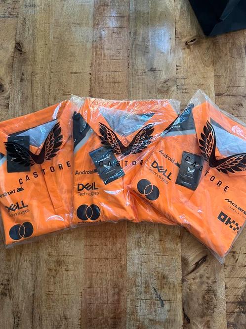 2x Mclaren mastercard official polo xl, Verzamelen, Automerken, Motoren en Formule 1, Nieuw, Formule 1, Ophalen of Verzenden