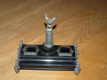 ANTIEK INKTSTEL ZWART HOUT MET METAAL 1886 beschikbaar voor biedingen