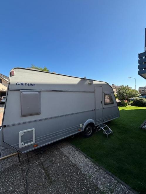Caravan Kip Greyline 50, Caravans en Kamperen, Caravans, Particulier, tot en met 4, 1000 - 1250 kg, Rondzit, Kip, Frans bed, Omvormbare zithoek