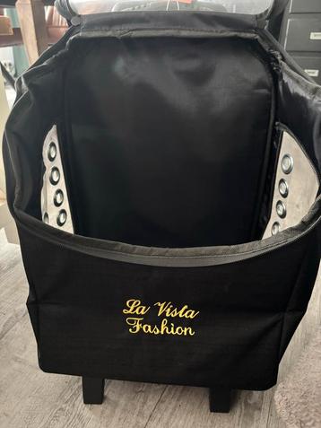 Nieuwe Transporttas van vista Pet Fasion beschikbaar voor biedingen