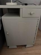 Nachtkastjes 2x art deco met krijtverf behandeld 75 euro l, Huis en Inrichting, Ophalen, Zo goed als nieuw, Minder dan 45 cm