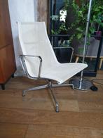 Vintage vitra eames design fauteuil ea116, Gebruikt, Ophalen