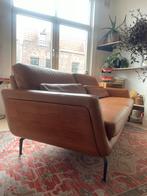 Cognac leren design bank, Huis en Inrichting, Banken | Bankstellen, Ophalen, Design jaren 60, Driepersoons, Zo goed als nieuw