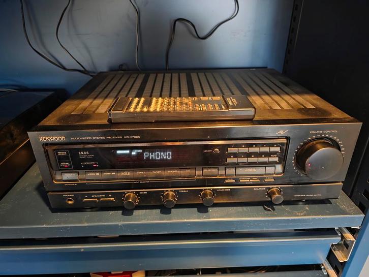 Kenwood KR-V7020 Receiver - 4x100W met Afstandsbediening, Audio, Tv en Foto, Versterkers en Receivers, Ophalen