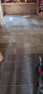 Vloertegels voor garage/schuur, Ophalen, Gebruikt, 5 tot 10 m², 20 tot 40 cm