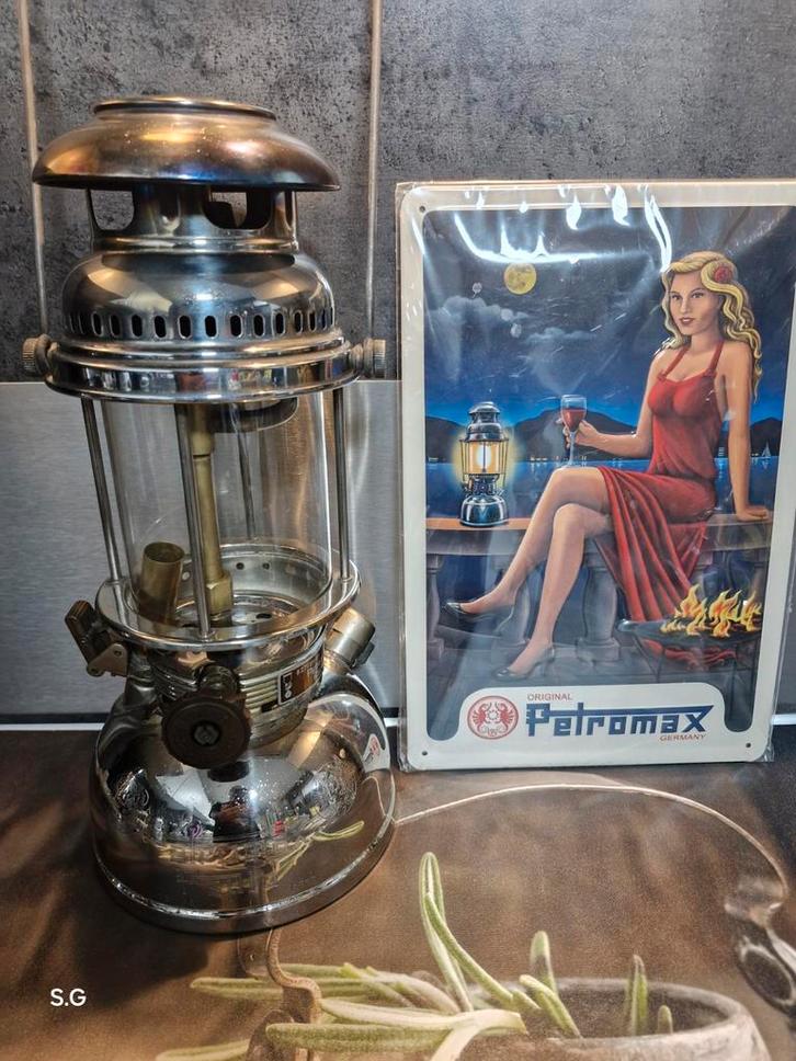 Oude Petromax 250 CP Lamp + Domino Rapid Reclame, Antiek en Kunst, Antiek | Lampen, Ophalen of Verzenden