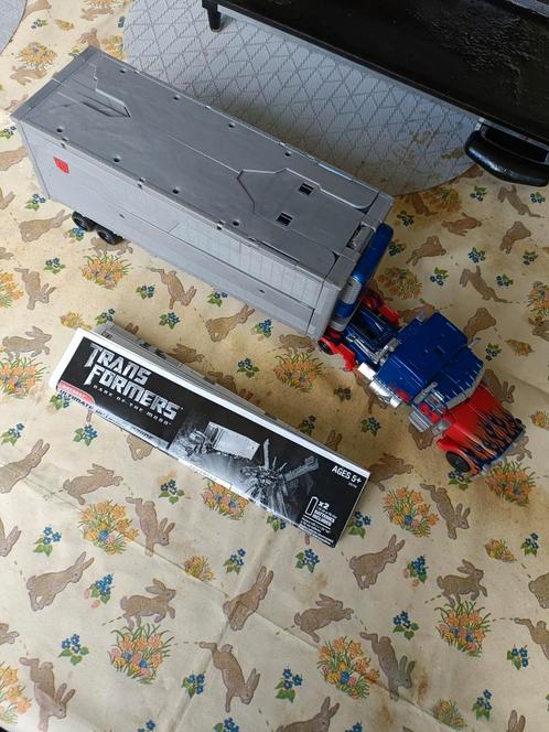 Transformers dark of the moon ultimate Optimus prime, Verzamelen, Transformers, Zo goed als nieuw, Overige generaties, Ophalen of Verzenden