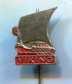 Viking zilverkleurig zeilboot speldje ( U_400 ), Verzamelen, Speldjes, Pins en Buttons, Verzenden, Zo goed als nieuw, Transport