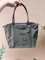 Longchamp Le Pliage M schoudertas (met bon), Ophalen of Verzenden, Nieuw, Groen, Leer