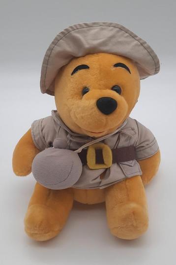 Winnie de Poeh knuffel met safari kleren ca. 26ccm hoog beschikbaar voor biedingen