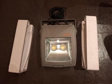 bouwlamp fenon FL801 led 100 watt nieuw in doos beschikbaar voor biedingen