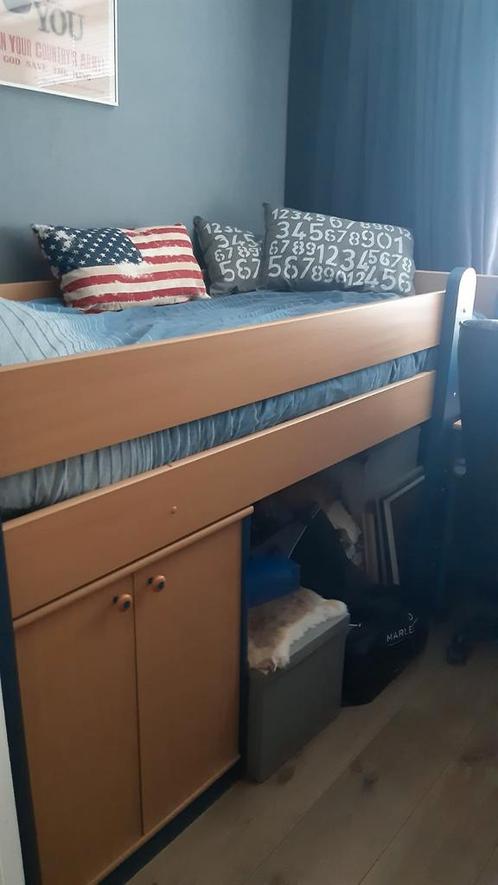 (Half-)hoogslaper met bureau, 2 hoge en 1 lage kast, Huis en Inrichting, Slaapkamer | Complete slaapkamers, Gebruikt, Eenpersoons