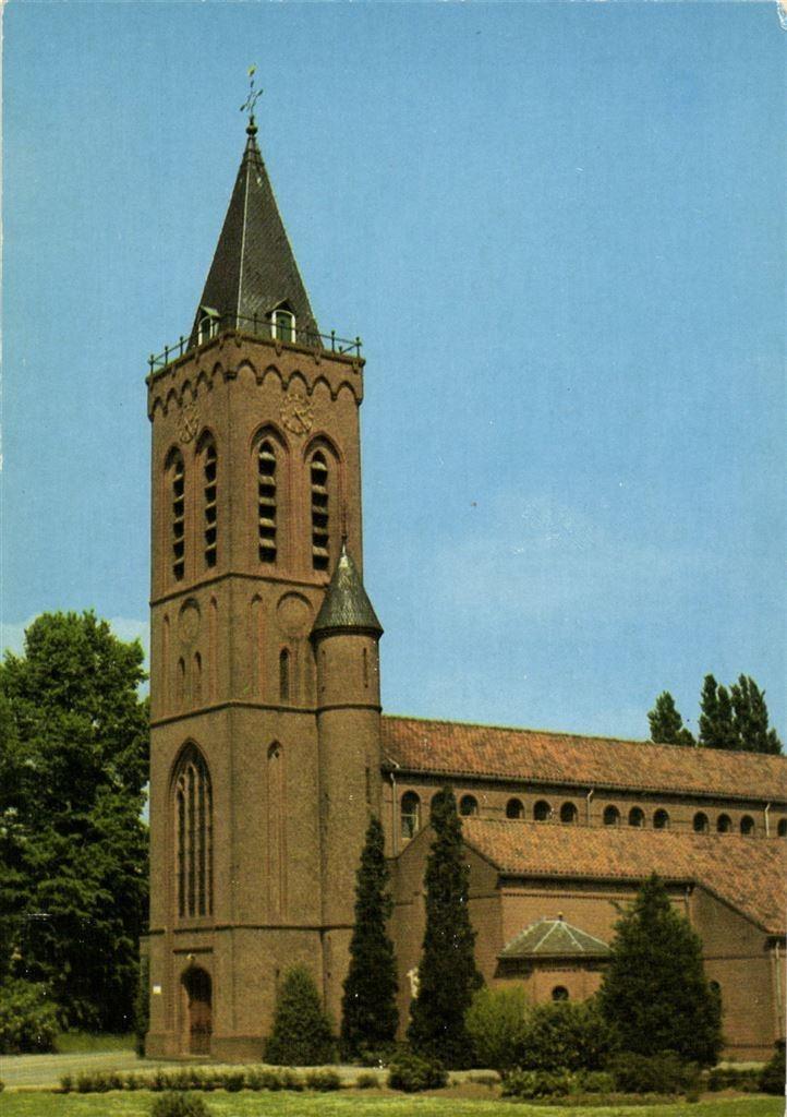 Aalten, R.K. Kerk - ongelopen, Verzamelen, Ansichtkaarten | Nederland, Ongelopen, Noord-Brabant, Voor 1920, Ophalen of Verzenden