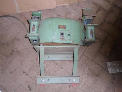 Cordia werkbank slijpmachine, Doe-het-zelf en Verbouw, Gereedschap | Slijpmachines, Gebruikt, Werkbankslijpmachine, 700 tot 1000 watt